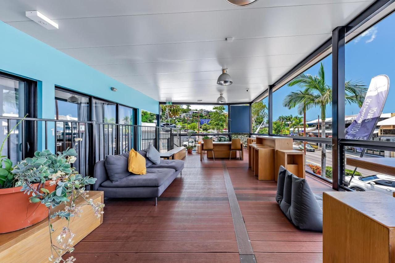 Airlie Sun & Sand Accommodation #2 에일리비치 외부 사진