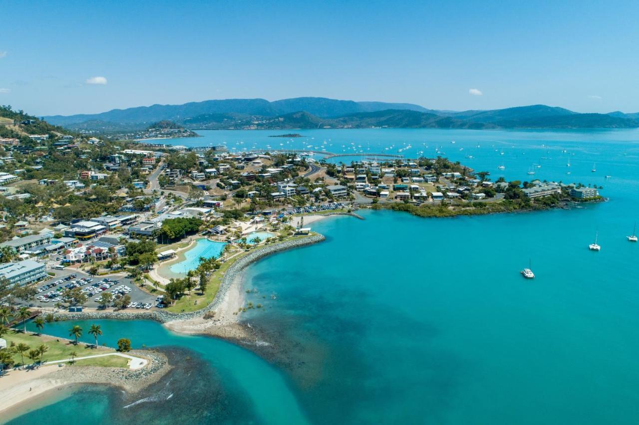 Airlie Sun & Sand Accommodation #2 에일리비치 외부 사진